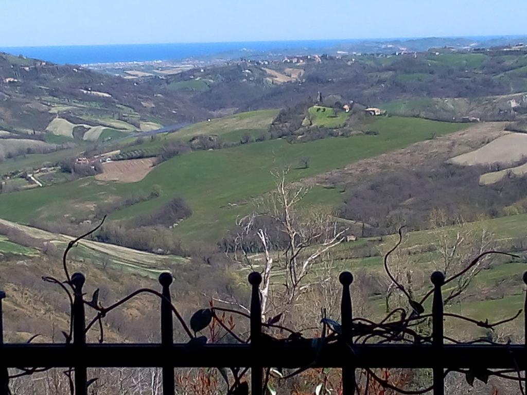 Albergo Diffuso - Il Poggetto Tra Urbino & San Marino Exteriör bild