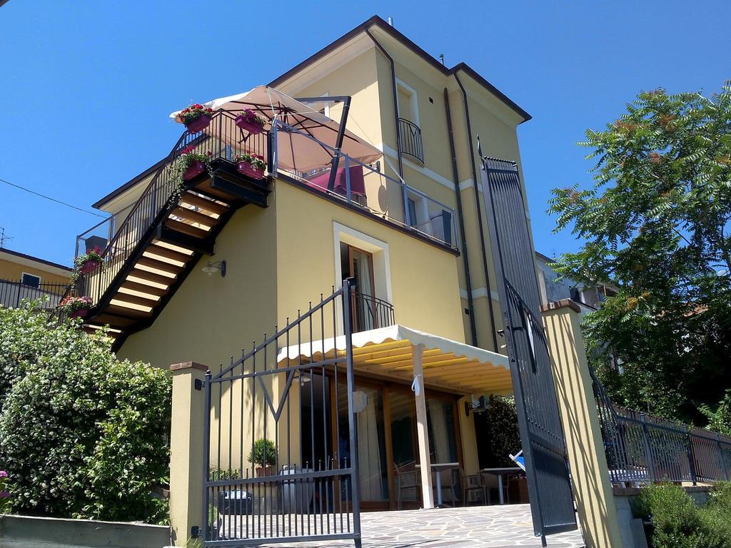 Albergo Diffuso - Il Poggetto Tra Urbino & San Marino Exteriör bild